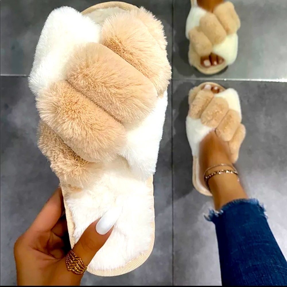 Beige n White Cozy Slippers